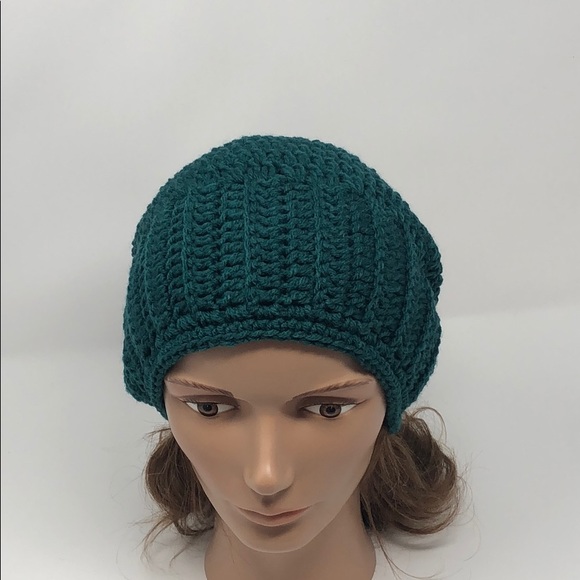 Woman’s or men’s winter hat New hand crochet by me - Picture 2 of 4